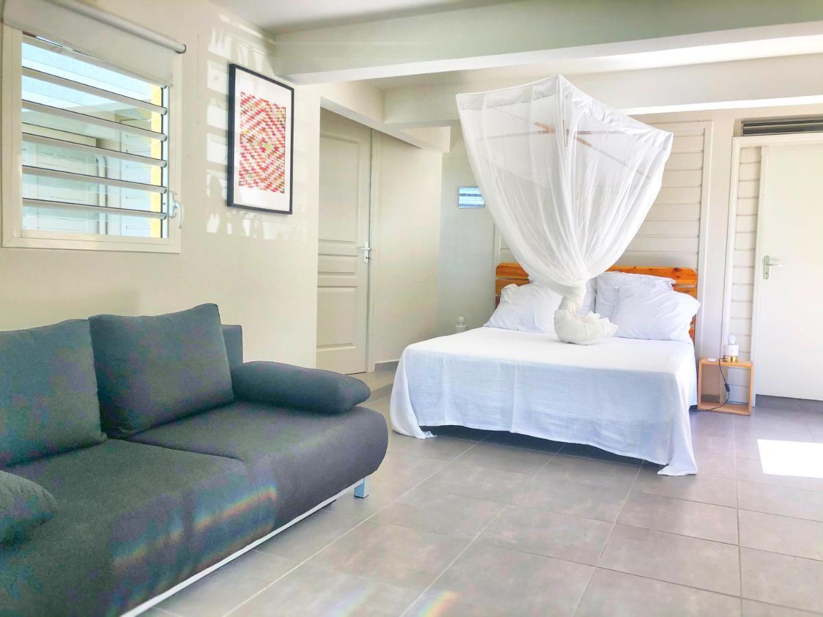 O Coeur De Deshaies Appartements Grande Anse Et Amandiers ภายนอก รูปภาพ